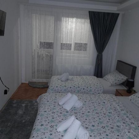 Ni Holiday Apartaments 2 מראה חיצוני תמונה