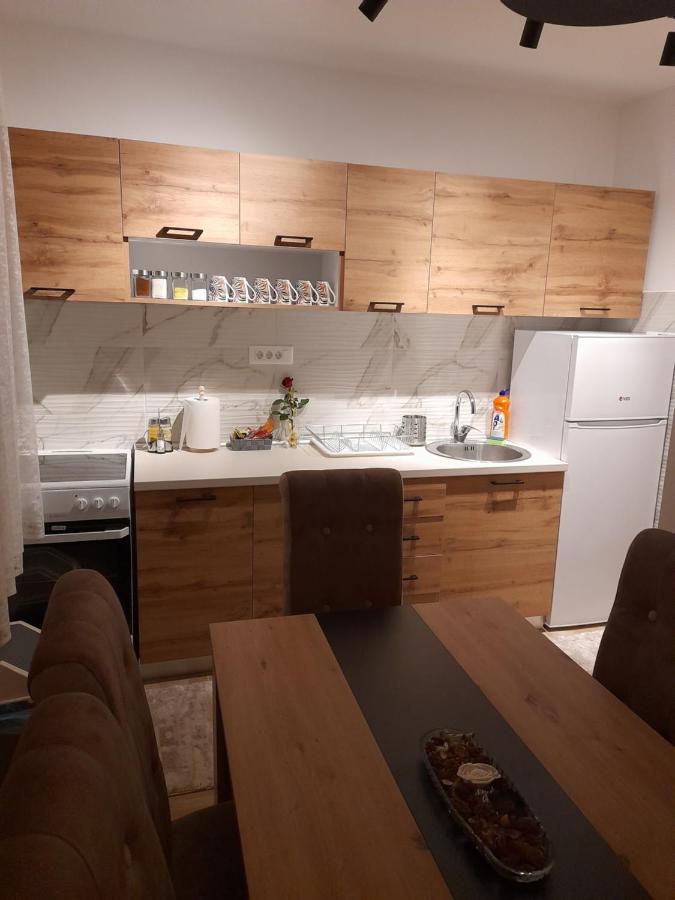 Ni Holiday Apartaments 2 מראה חיצוני תמונה