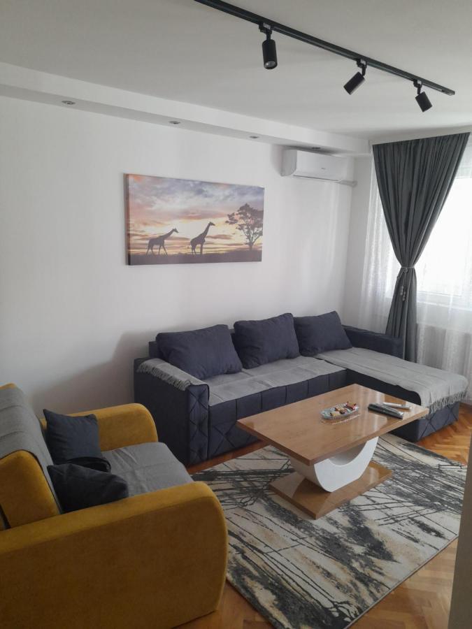 Ni Holiday Apartaments 2 מראה חיצוני תמונה